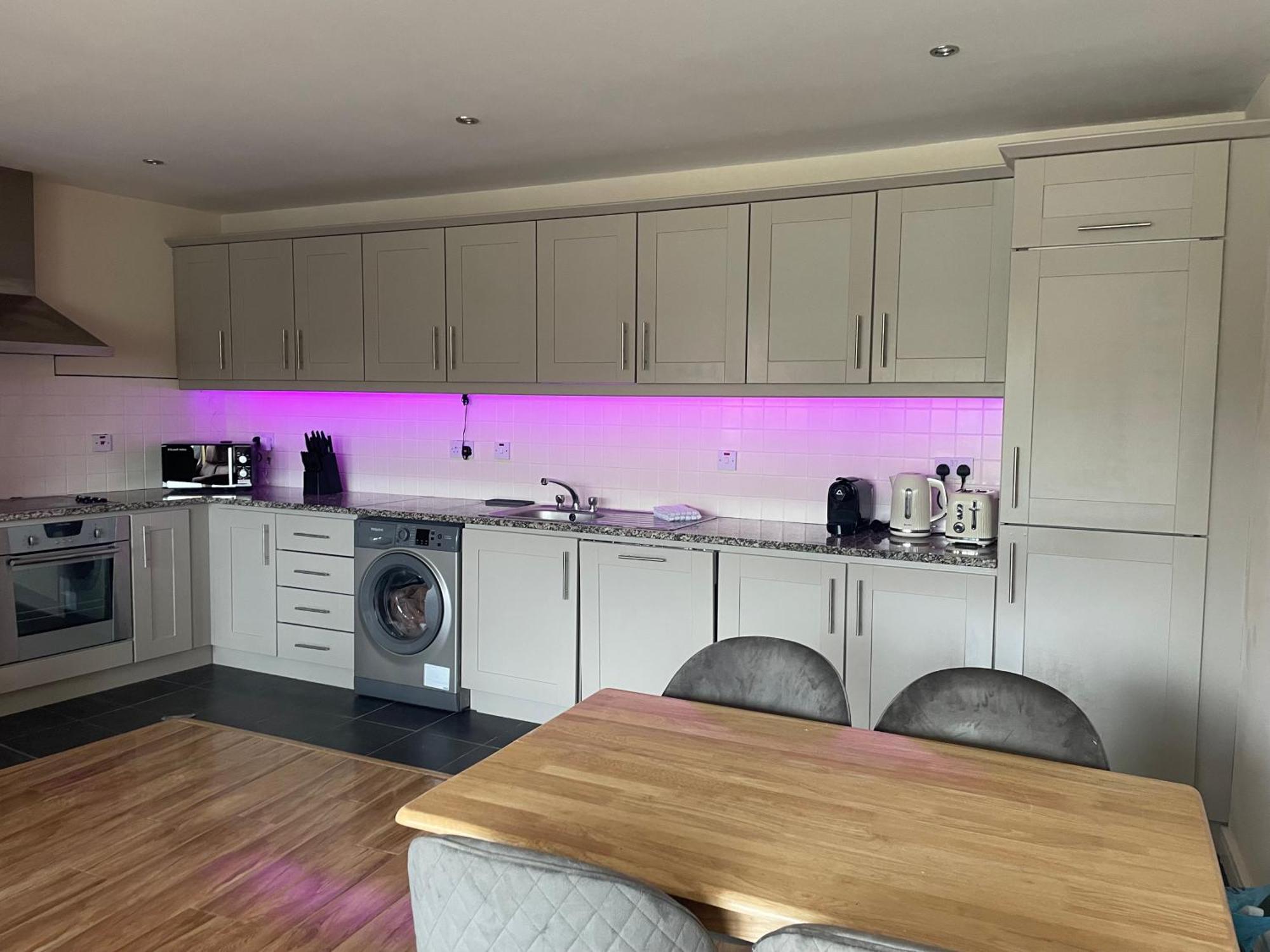 Serenity Penthouse Clifden Exterior foto